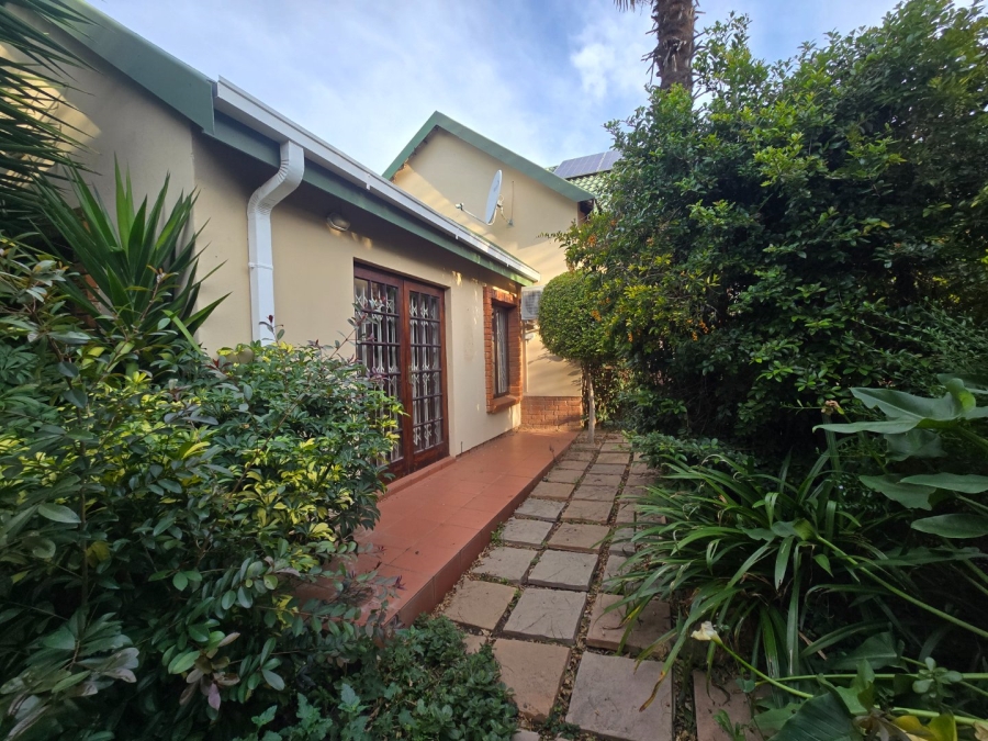 3 Bedroom Property for Sale in Pentagon Park Free State